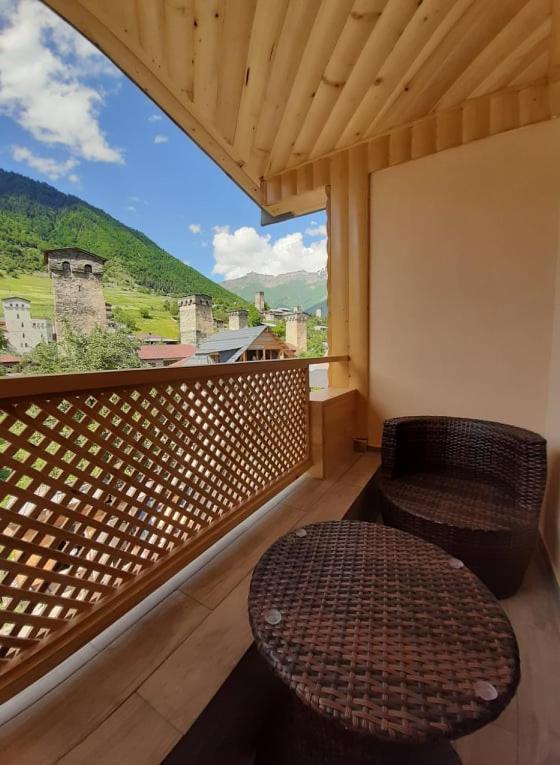 Hotel Sanli Mestia Exteriér fotografie