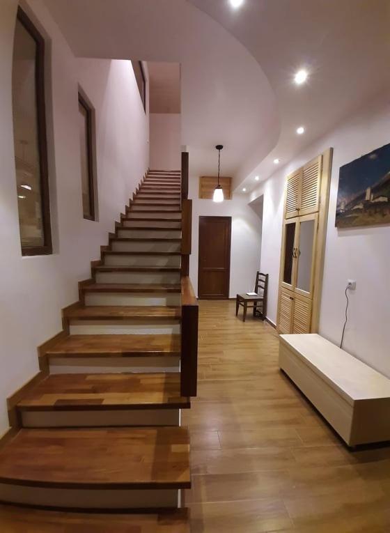 Hotel Sanli Mestia Exteriér fotografie